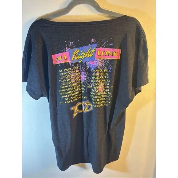 Lionel Richie 2023 Concert T-Shirt - Picture 4 of 4